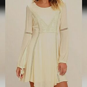 Lulu's Black Swan Kaidence Cream Lace Long Tie Sleeve embroidered Dress L